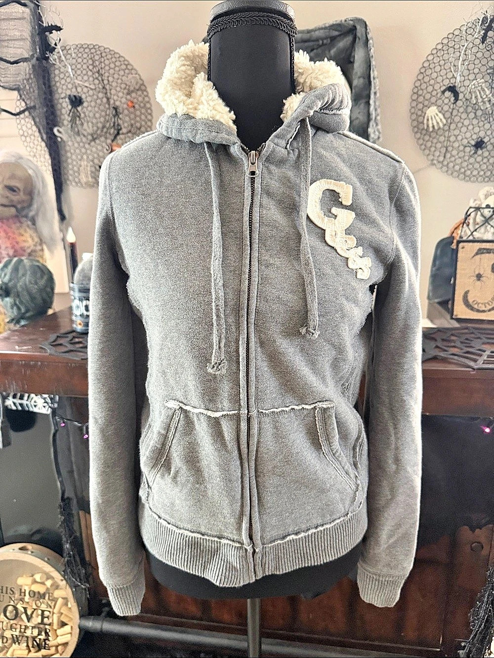 Vintage Y2K GUESS Gray Sherpa Lined Full Zip Hoodie Jacket Size Medium